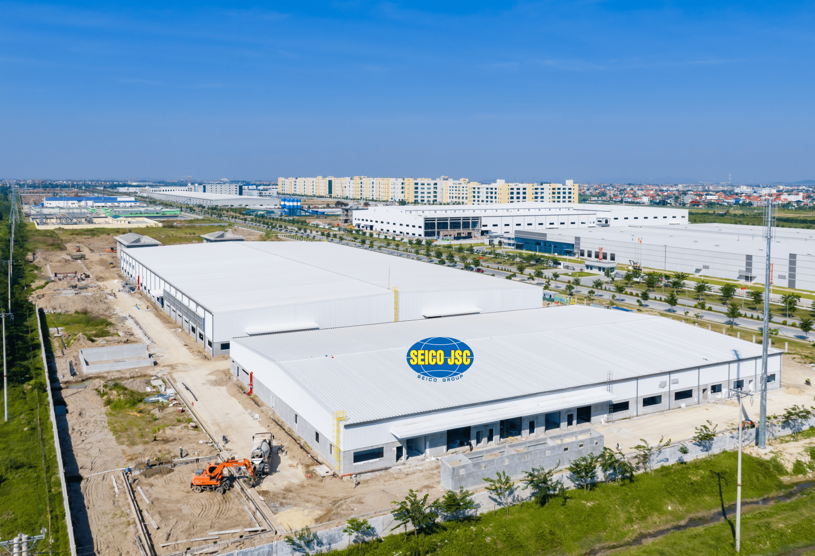 FACTORY AT AN PHAT HIGH-TECH INDUSTRIAL PARK - AN PHAT COMPLEX   