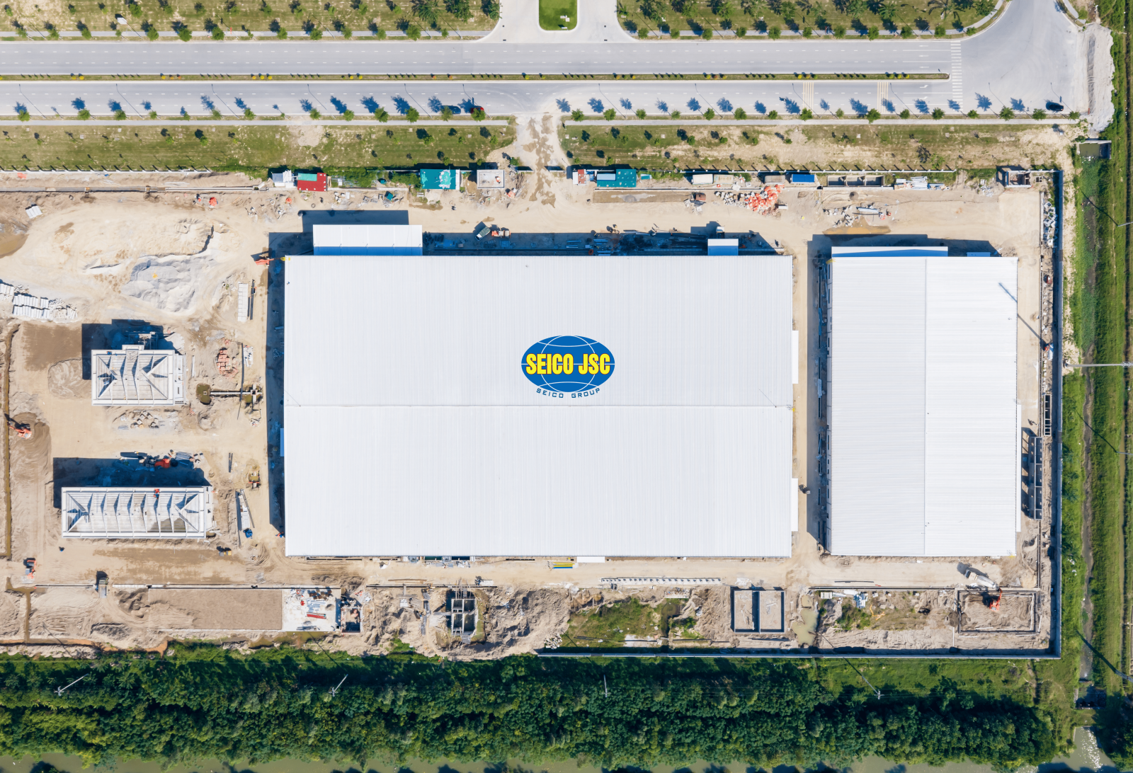 FACTORY AT AN PHAT HIGH-TECH INDUSTRIAL PARK - AN PHAT COMPLEX   