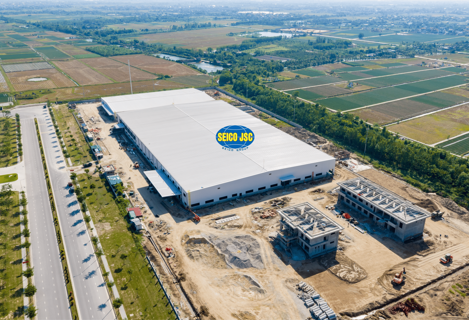 FACTORY AT AN PHAT HIGH-TECH INDUSTRIAL PARK - AN PHAT COMPLEX   