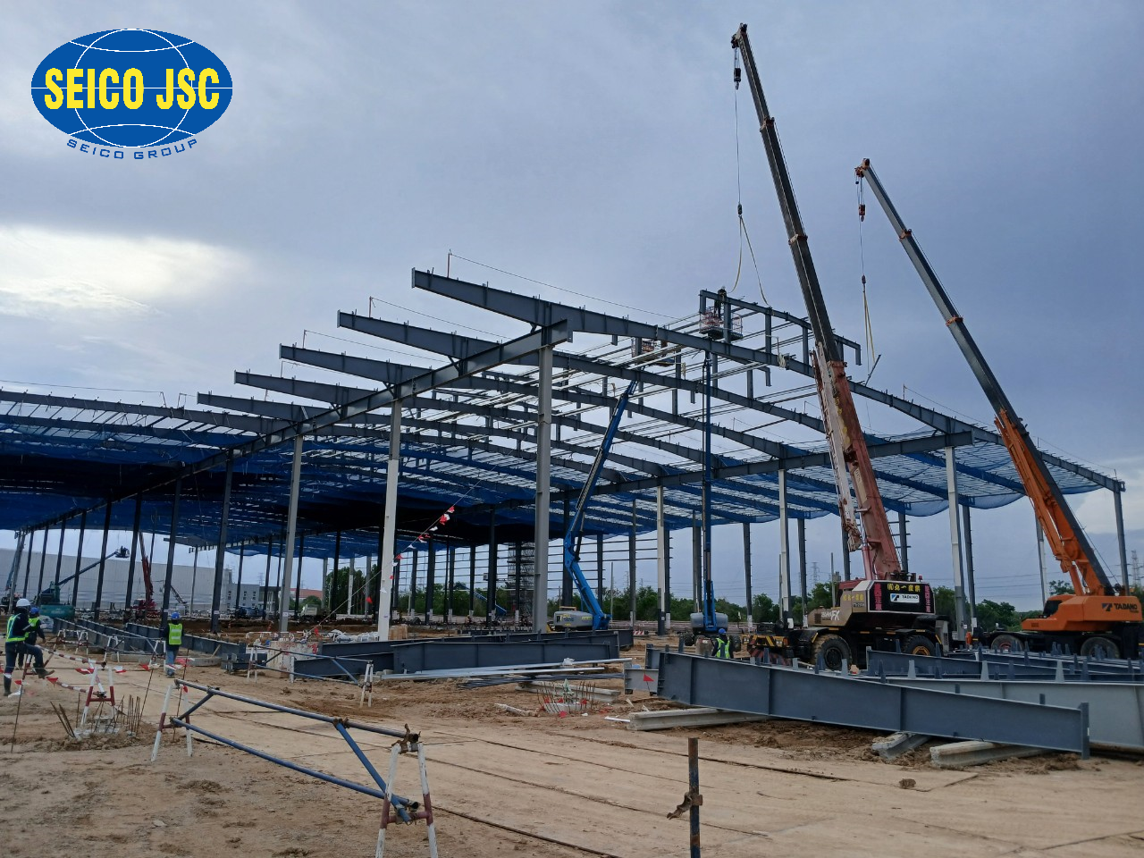 BN2-Freezone Facilities FZ1 Warehouse 