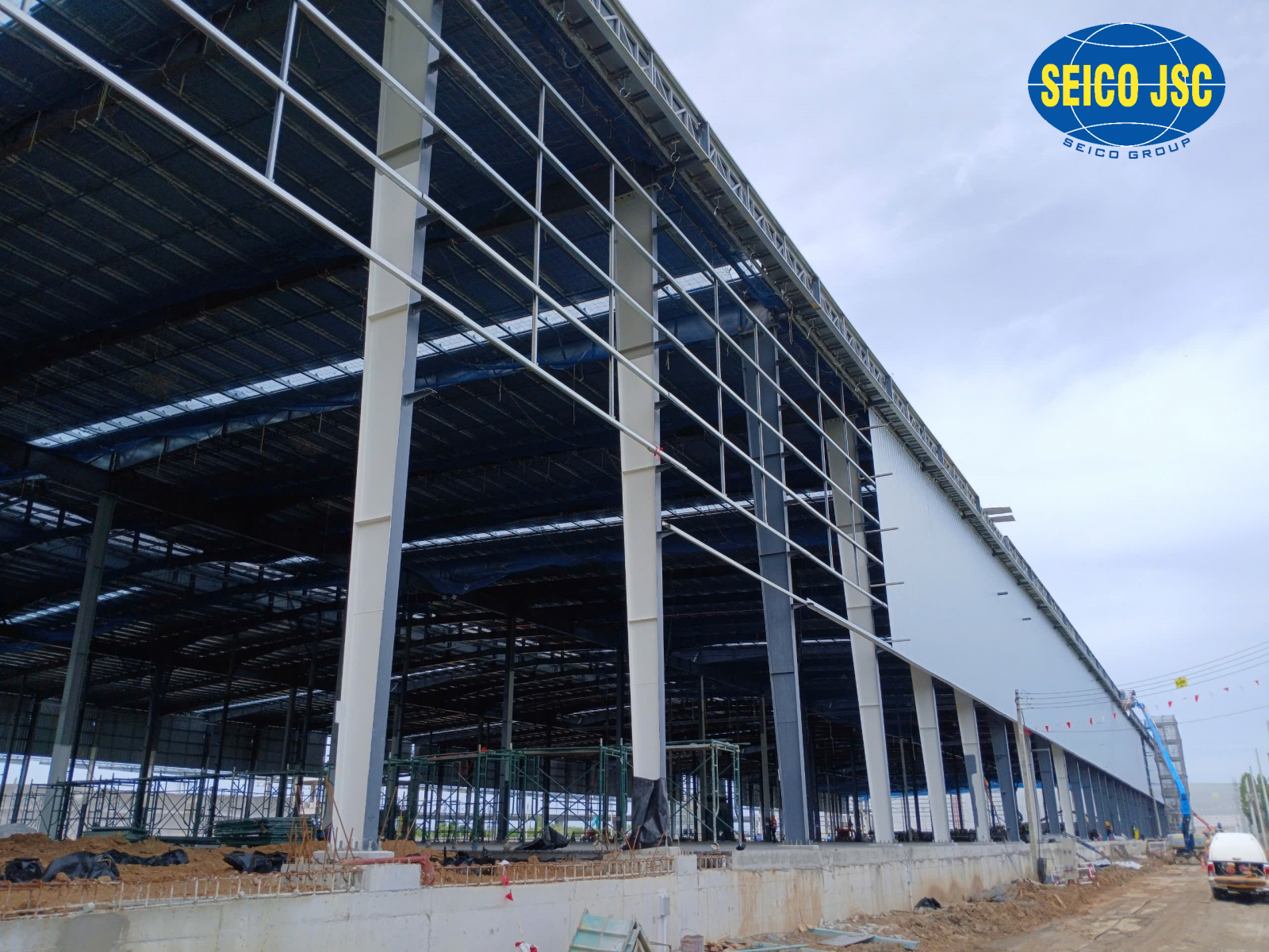 BN2-Freezone Facilities FZ1 Warehouse 