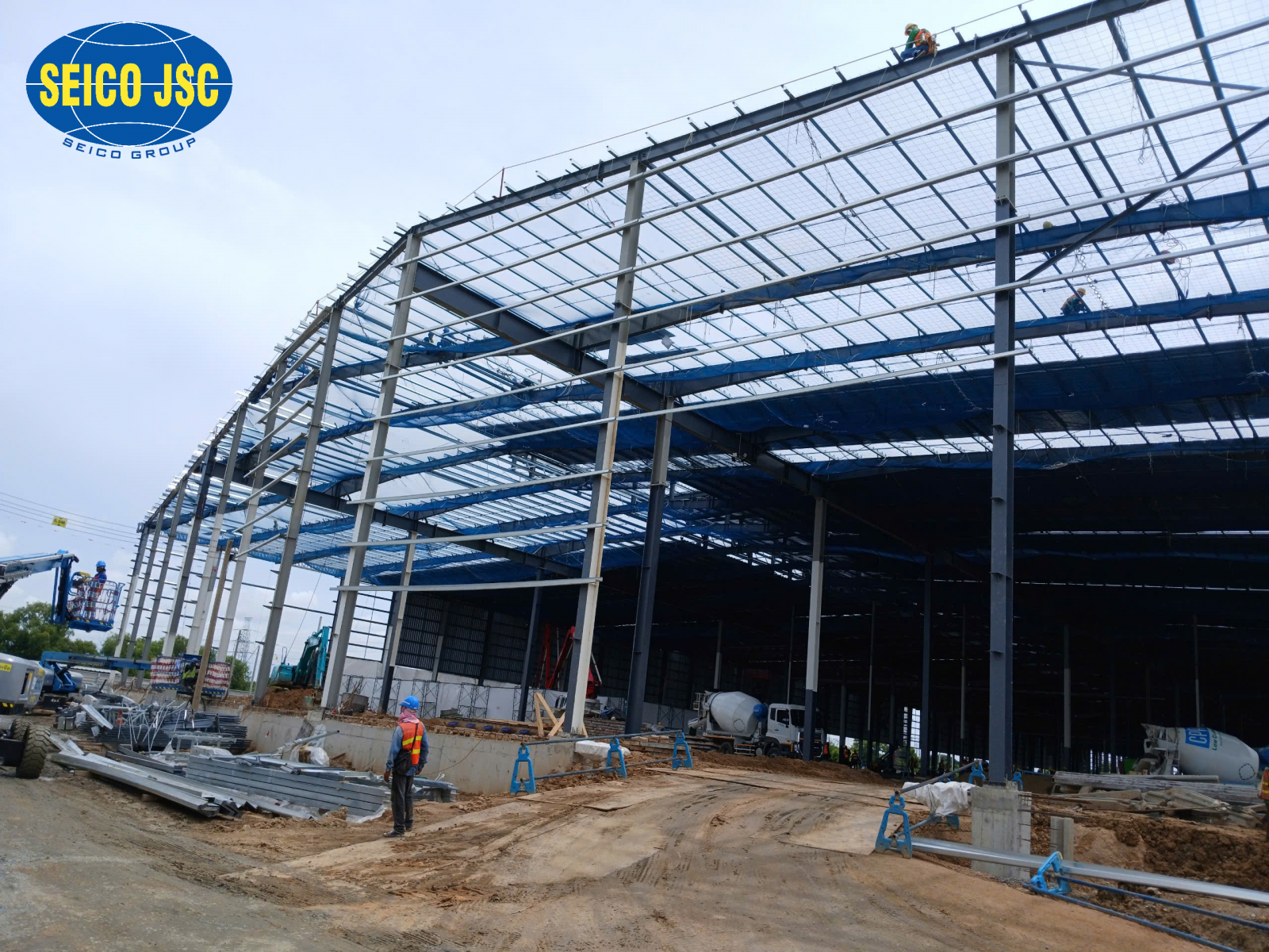 BN2-Freezone Facilities FZ1 Warehouse 