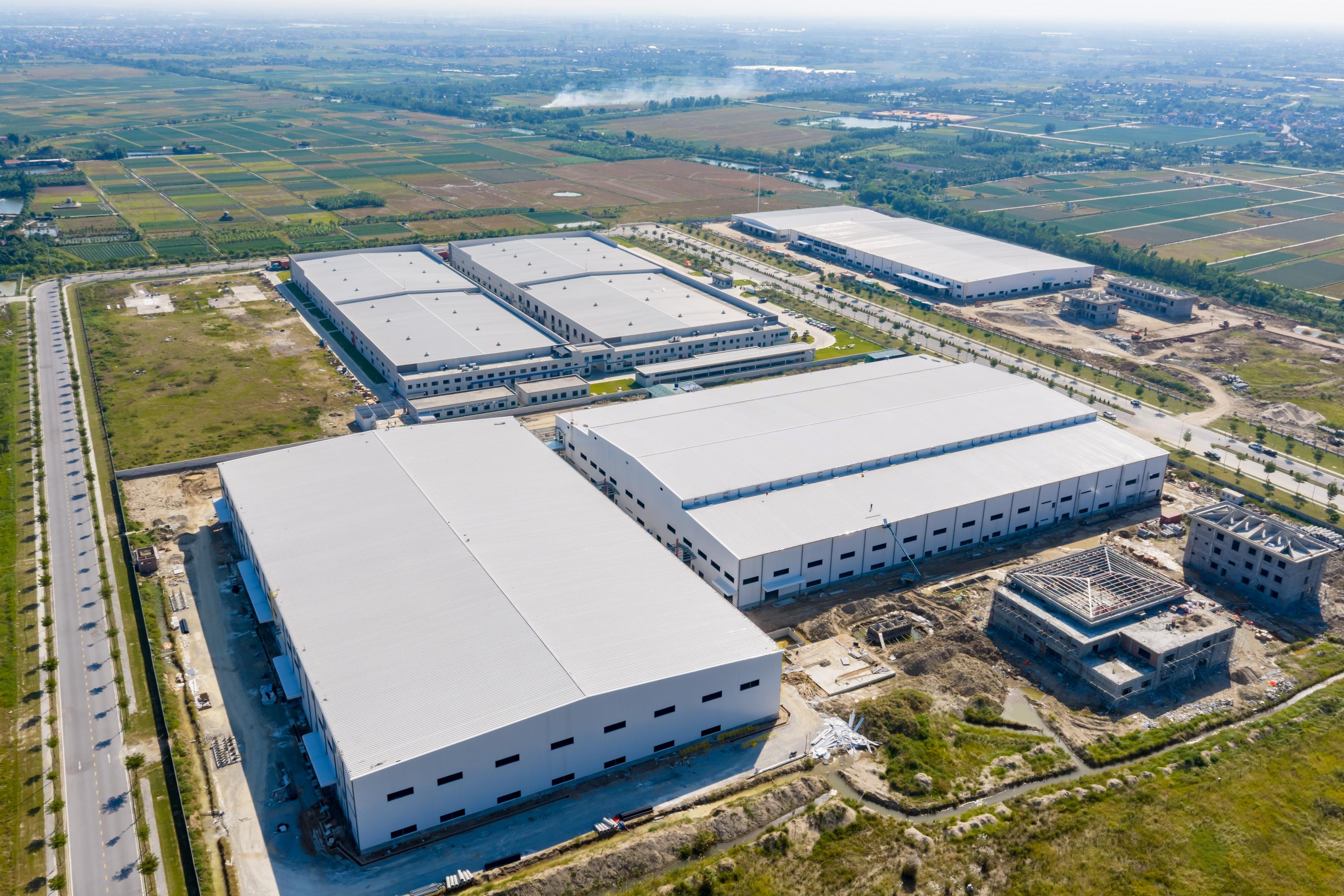 FACTORY AT AN PHAT HIGH-TECH INDUSTRIAL PARK - AN PHAT COMPLEX 