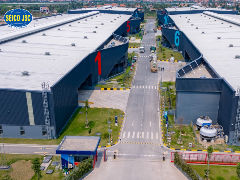 Giải pháp nhà khung thép tiền chế hiện đại được ứng dụng trong ngành logistics